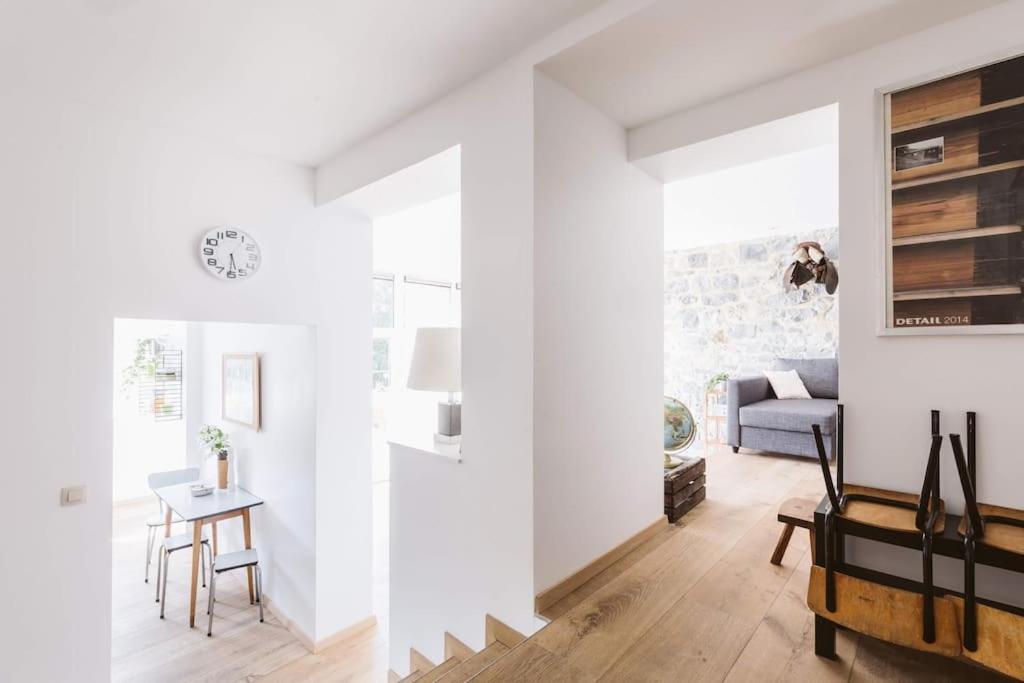 نامور Namuco - Petit Loft De Charme Entre Citadelle & Centre Ville المظهر الخارجي الصورة